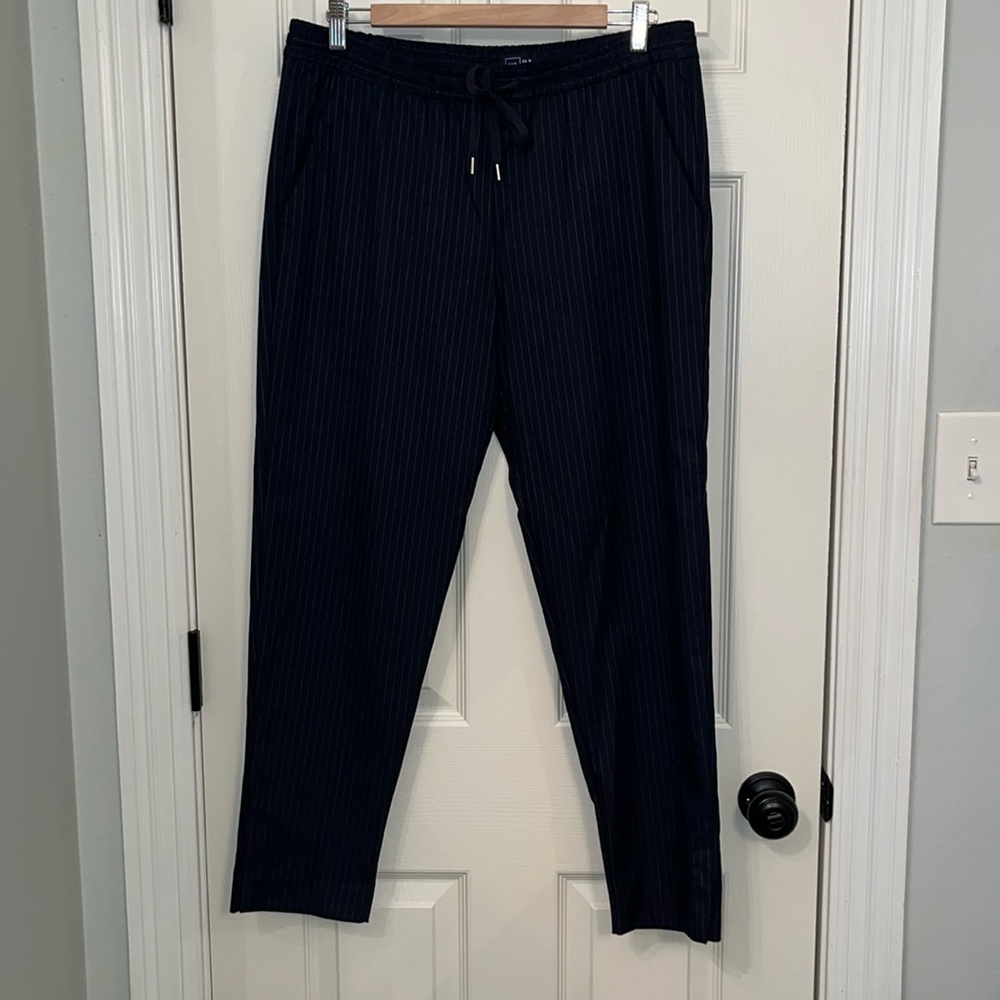 Gap Women’s Navy Straight Leg Pinstriped Dress Pants Size 8R Loose Fit Casual